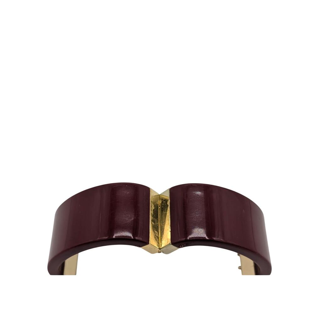 Caroline Hill Deep Berry Gold Tone Hinged Chunky Oval Lucite Bangle Bracelet - Picture 6 of 12